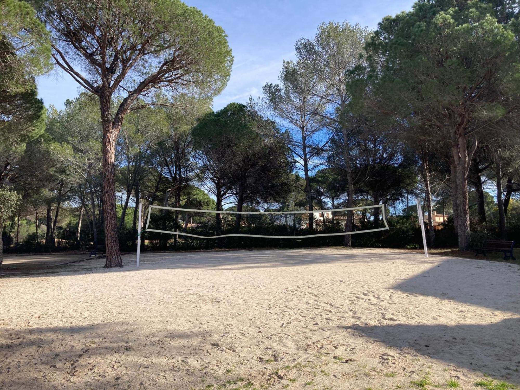 Charmant 2 Pieces Au Coeur Des Golfs De Saint Raphael エクステリア 写真